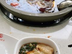 -美渝石锅鱼(礼嘉直营店)