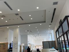 -大连何氏眼科医院