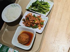 -老乡鸡(融科天地店)