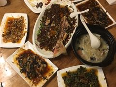 -庶民居中餐馆(花土店)
