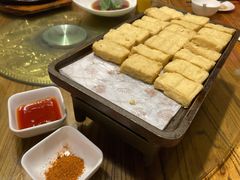 -苹果树下艺术餐厅(宋庄店)