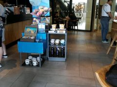 -星巴克臻选(莘庄仲盛店)
