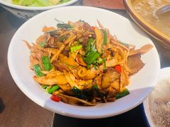 -富正毅三下锅·湘西韵味(天门山索道店)