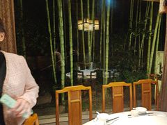 -故乡缘·香格里拉山庄(冷竹路店)
