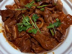 传统牛杂-肥仔文澳门猪骨煲(南京西路店)