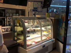 面包甜点陈列柜-一鸣真鲜奶吧(万地店)