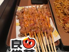 -威记烧嘢·南宁烧烤·超级生牛(绿地店)