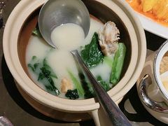 -海派悦庭·海胆烧麦·新融合菜(凯德广场店)