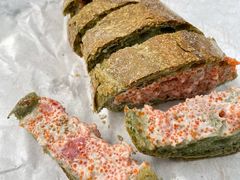 草莓飞鱼籽面包-Let's Taipei 非常烘焙(太古里店)