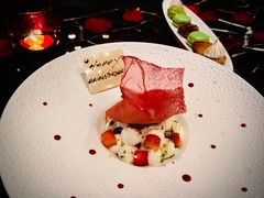草莓糖球-L'ATELIER de Joel Robuchon(外滩18号店)