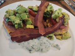 -ROAST coffee & eatery