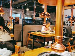 大堂-喜来稀肉(北外滩白玉兰广场店)