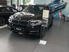 -上海宝信宝马4S店