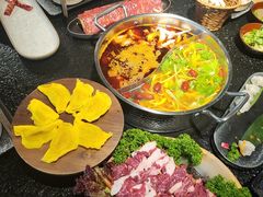 -鹿鸣山草本茶香火锅(园西路店)