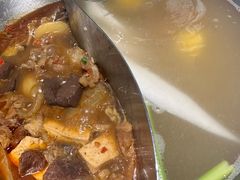 -左庭右院鲜牛肉火锅(浦江欢乐颂店)