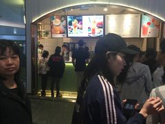 等位区-（宝安壹方城店）