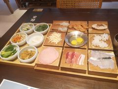 -银米·云南传统过桥米线(双廊黑金冠店)