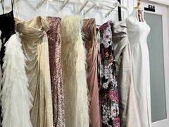 -圣霏亚礼服租赁·主持人服装租赁(上海静安总店)