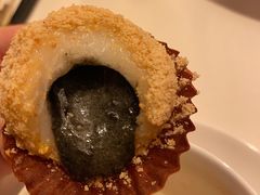 黑芝麻擂沙汤圆-利苑酒家(宜安广场店)
