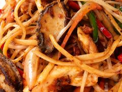 -MONICH牛排融合餐厅(和义大道购物中心店)