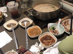 -捞王锅物料理(上海世茂广场店)