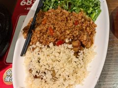 -味上湘菜馆(岳麓山店)