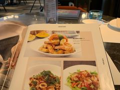 -港丽餐厅(高德置地店)