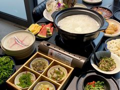 -牛牛和牛海鲜粥底火锅(长虹国际城店)