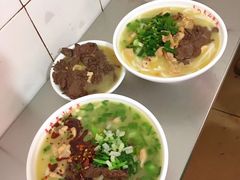 -文山荷鲜居(翠湖店)