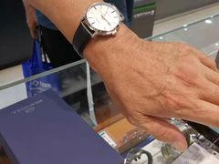 -亨得利(滨江道店)