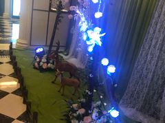 -梦都海鲜酒家(万达广场江桥店)