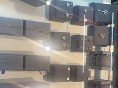 -FUN LUXURY范加奢品(蟠龙天地店)