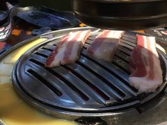 -唯成•韩国炭火烤肉 유성고기