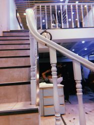 -SIX Hair Consultant