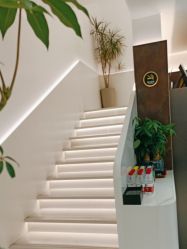 -LJOY丽锦造型·烫发染发