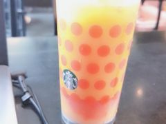 -星巴克(南宁民歌湖店)