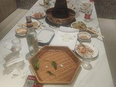 -老蜀铜火锅·酸菜脊骨·麻辣羊蝎子(热闹路店)