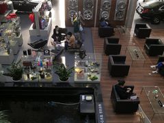 -天津波士信达奔驰4S店(卫津南路店)