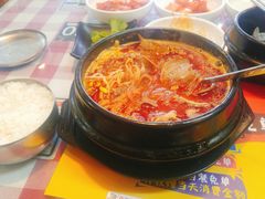 -益百岁牛尾汤(香山路店)