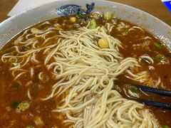 -丁丁猫重庆小面(徐州路店)