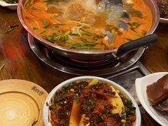 -亮欢寨酸汤鱼(沙冲路店)