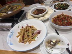 -饭橘汉江码头·乡野土菜馆(静安路店)