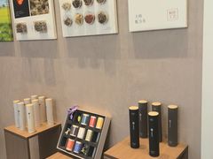 -灸春堂·艾灸·痛症·整脊连锁(之江银泰店)