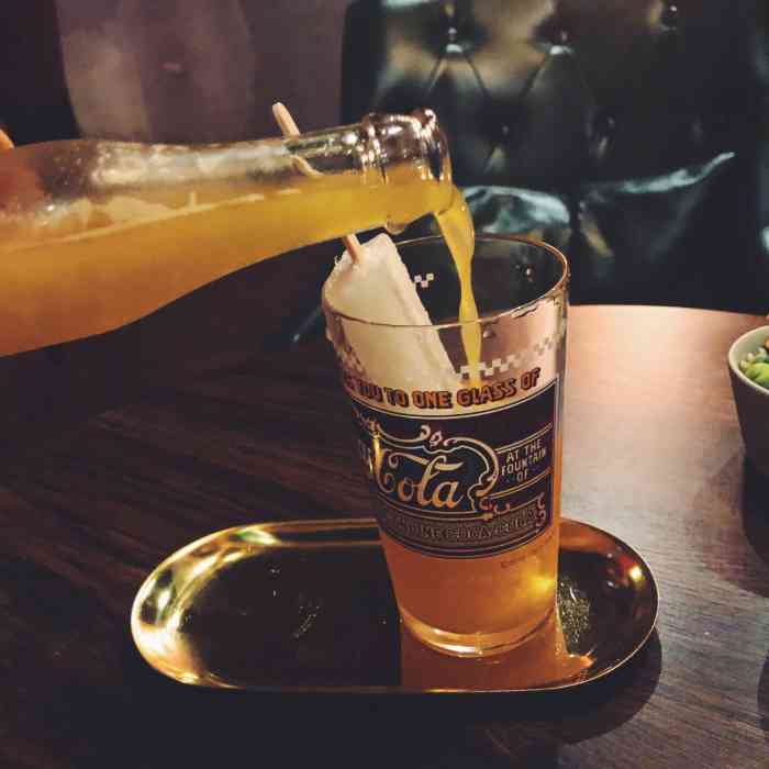 酩酊酒馆-"第一次来看到大门紧闭,还以为打烊了,后来.