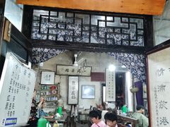 -丝绸小镇荻港古村