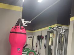 -FEELINGME乐刻私教馆·健身(广悦公寓店)