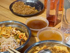 -柳州肥姨妈大骨螺蛳粉(万达中心店)
