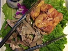 -尚尚仙·酸汤猪手·猪肚鸡火锅(华联万柳购物中心店)