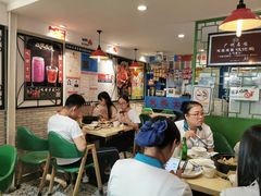 -芳村榕树头叹佬鸡煲(体育西店)