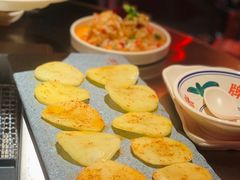 -张牌牌·东北烤肉小吃市集(金楠天街店)